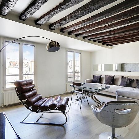Pick A Flat'S Apartments In Le Marais - Rue Saint Merri Париж Экстерьер фото