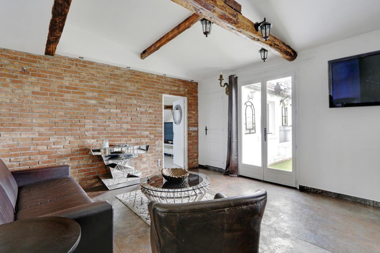 Pick A Flat'S Apartments In Le Marais - Rue Saint Merri Париж Экстерьер фото